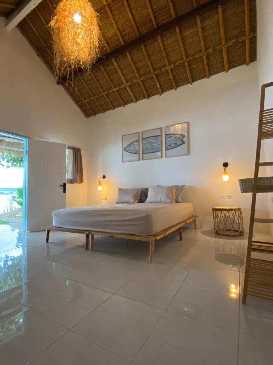 Готель Surf Shack Grupuk Bumbang Екстер'єр фото